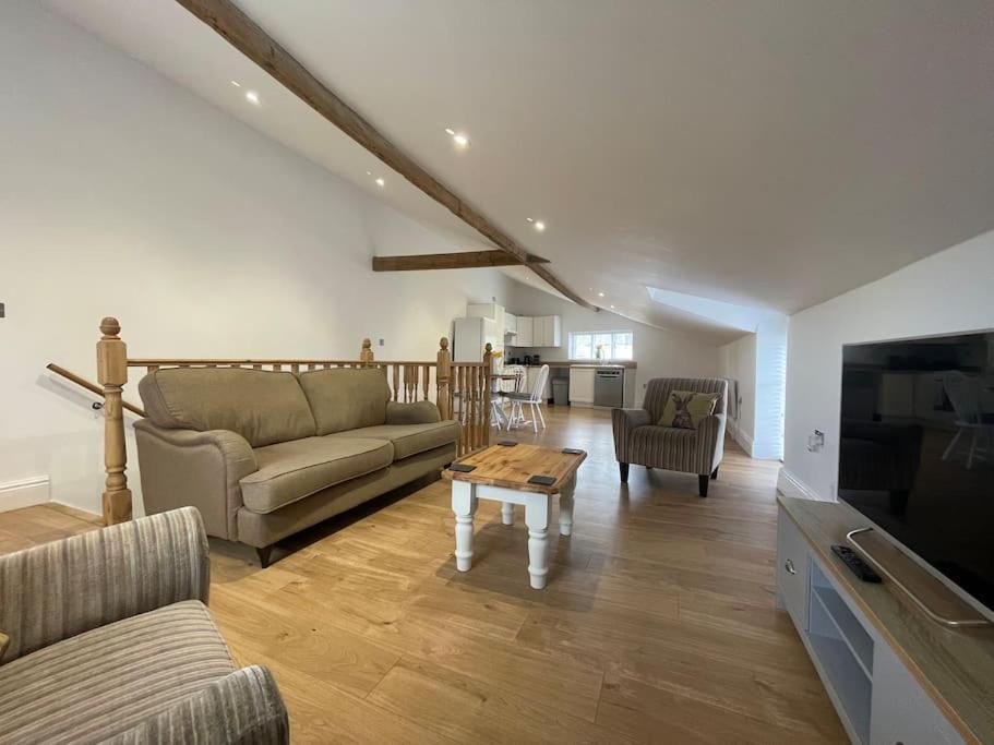 2 Bedroom Cottage In Old Town Swindon Luaran gambar