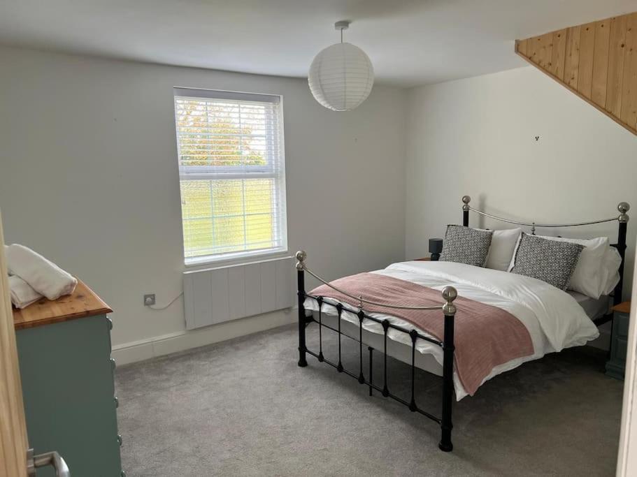 2 Bedroom Cottage In Old Town Swindon Luaran gambar