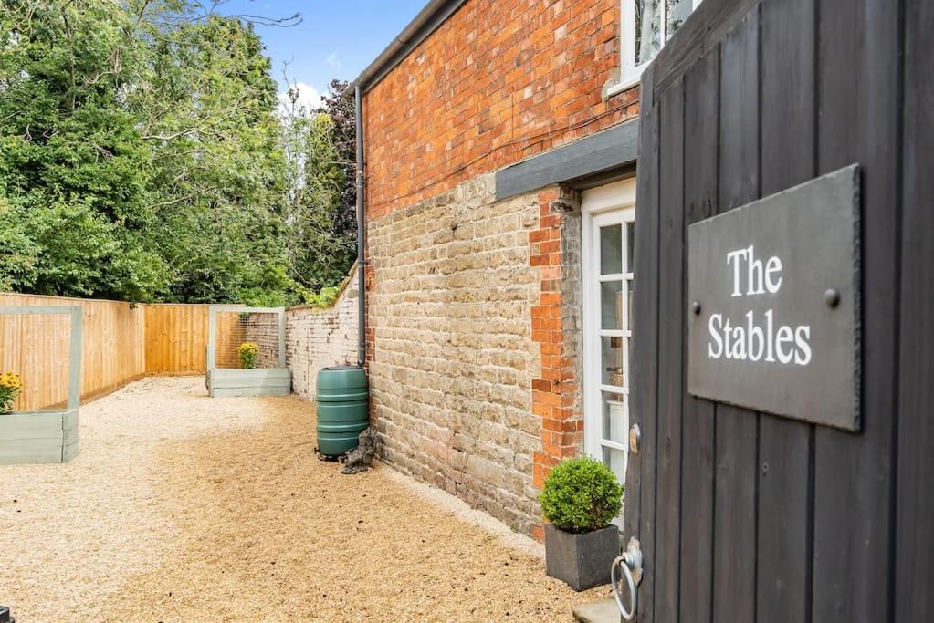 2 Bedroom Cottage In Old Town Swindon Luaran gambar